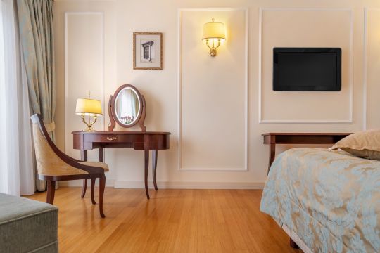 20_hotel_president_solin_room_5.jpg